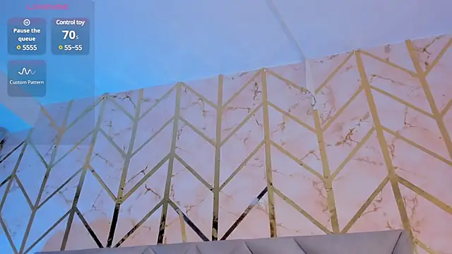 Snapshot of Arianabromw chatting on February 10, 2025, 10:19 pm Arianabromw online show from February 10, 2025, 10:19 pm