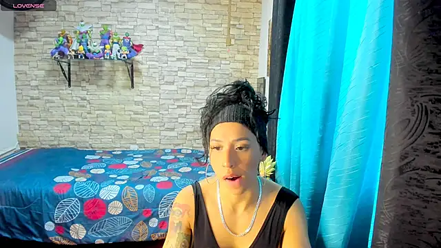 kaiagerbes3 online show from October 5, 2025, 3:36 pm