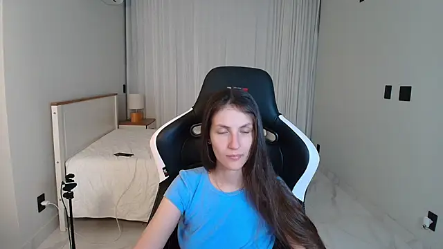 upssnowy online show from July 23, 2026, 2:31 am