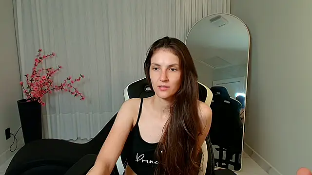 upssnowy online show from October 31, 2025, 3:30 pm