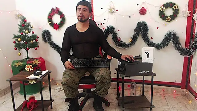 KalethBigDick online show from November 21, 2025, 11:04 pm