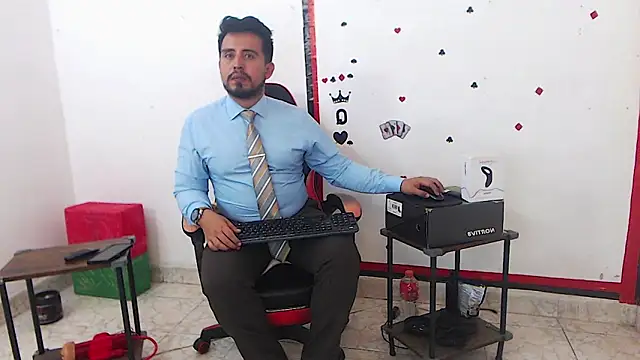 Snapshot of KalethBigDick chatting on February 8, 2026, 12:30 am KalethBigDick online show from February 8, 2026, 12:30 am