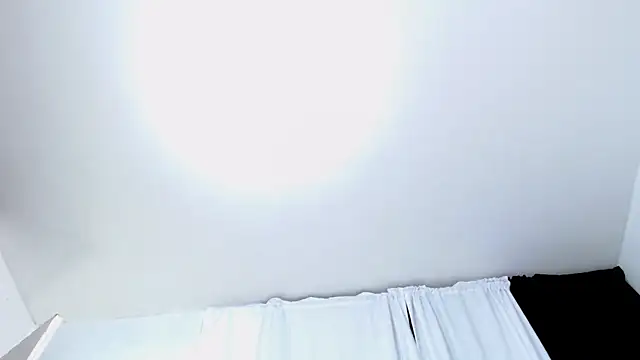 Snapshot of Antonywebb94 chatting on June 8, 2026, 1:50 am Antonywebb94 online show from June 8, 2026, 1:50 am