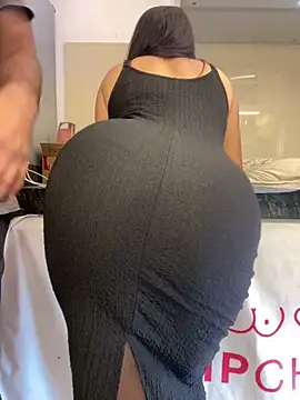 Snapshot of Miss__Malaika chatting on March 14, 2025, 8:53 am Miss Malaika online show from March 14, 2025, 8:53 am