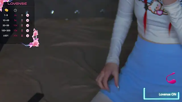 EmilyKents online show from September 23, 2025, 1:45 am