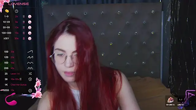 EmilyKents online show from March 3, 2025, 1:38 am