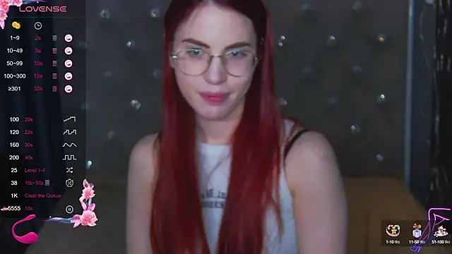 EmilyKents online show from March 3, 2025, 7:46 am