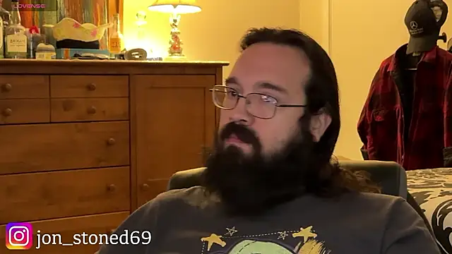 Snapshot of Seraph_De_La_Luna chatting on February 5, 2026, 8:37 pm Seraph De La Luna online show from February 5, 2026, 8:37 pm