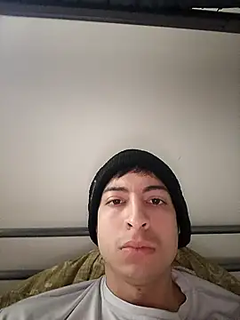 zxcalientes online show from November 29, 2025, 9:31 am