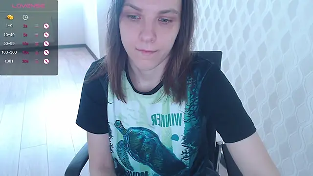 Snapshot of LisaHeart chatting on February 14, 2026, 5:51 am LisaHeart online show from February 14, 2026, 5:51 am