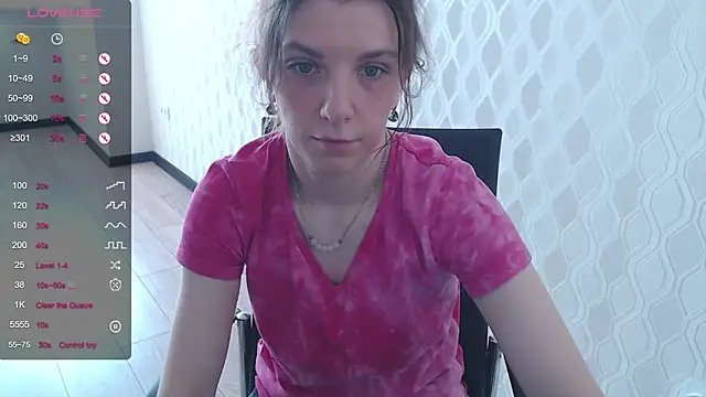 LisaHeart online show from March 10, 2025, 10:07 am