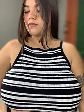 Michellesexxy online show from February 22, 2025, 8:09 pm