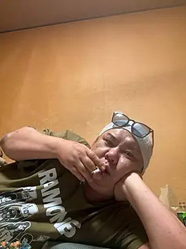 punk0805 online show from September 25, 2025, 11:27 am