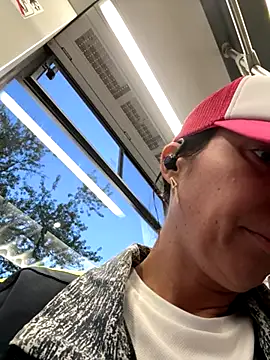 eveangelll online show from September 19, 2025, 3:54 am