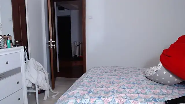 LadyyEvolet online show from February 16, 2026, 5:39 am