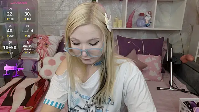 MeowkaKitty online show from October 15, 2025, 1:37 am