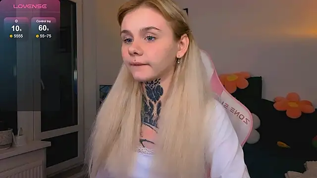 Britney Lynch online show from March 29, 2026, 7:04 pm