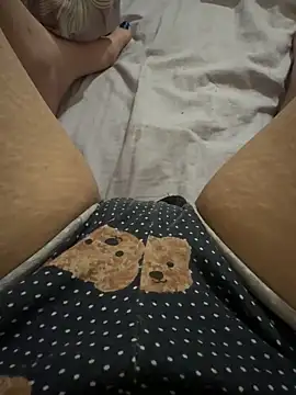 Snapshot of pinkimeryem chatting on March 23, 2026, 2:00 am pinkimeryem online show from March 23, 2026, 2:00 am