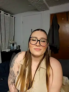 wildyoungNhorny online show from March 17, 2025, 1:35 am