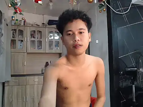 Asiantwink21 online show from November 20, 2025, 2:40 pm