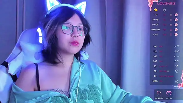 Snapshot of maydaykimmy chatting on December 16, 2025, 8:35 pm maydaykimmy online show from December 16, 2025, 8:35 pm