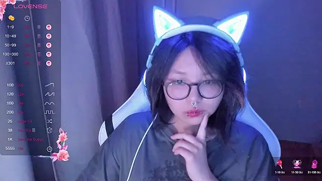 Snapshot of maydaykimmy chatting on February 19, 2026, 10:07 pm maydaykimmy online show from February 19, 2026, 10:07 pm