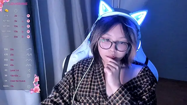 Snapshot of maydaykimmy chatting on November 11, 2025, 1:00 am maydaykimmy online show from November 11, 2025, 1:00 am