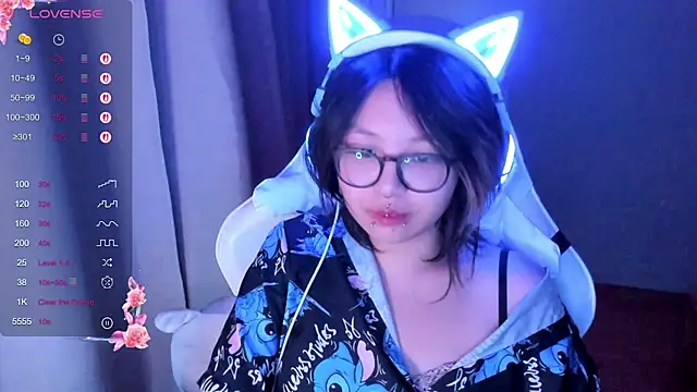 Snapshot of maydaykimmy chatting on December 18, 2025, 8:45 pm maydaykimmy online show from December 18, 2025, 8:45 pm