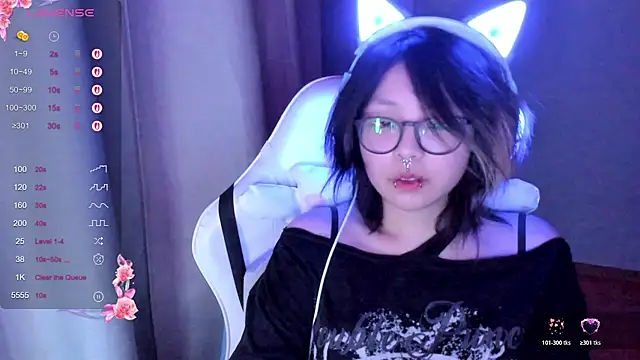 Snapshot of maydaykimmy chatting on January 11, 2026, 8:49 pm maydaykimmy online show from January 11, 2026, 8:49 pm