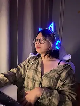 Snapshot of maydaykimmy chatting on December 2, 2025, 11:06 pm maydaykimmy online show from December 2, 2025, 11:06 pm