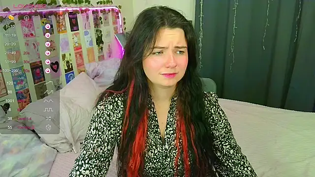 Snapshot of ss-katekisa-ss chatting on November 10, 2025, 11:21 pm ss-katekisa-ss online show from November 10, 2025, 11:21 pm