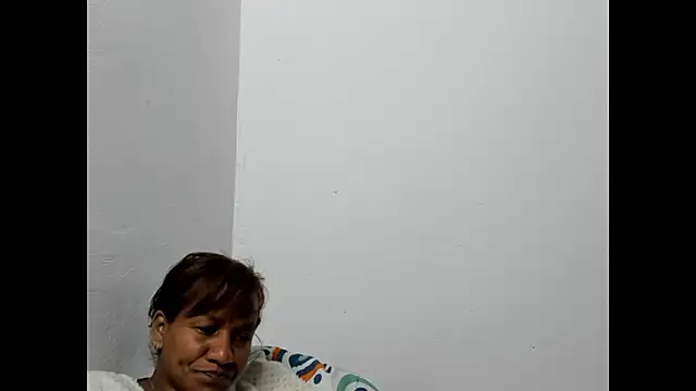 Snapshot of Laflaka22 chatting on December 23, 2024, 3:07 am Laflaka22 online show from December 23, 2024, 3:07 am