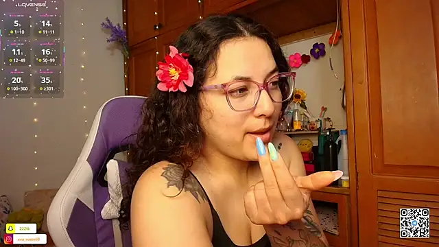 Snapshot of eva_rosse69 chatting on February 28, 2026, 11:10 am eva rosse69 online show from February 28, 2026, 11:10 am