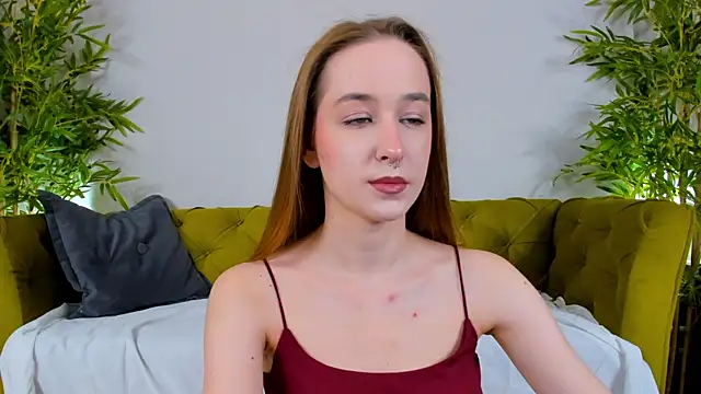 Sweett Monica online show from October 5, 2025, 1:07 am