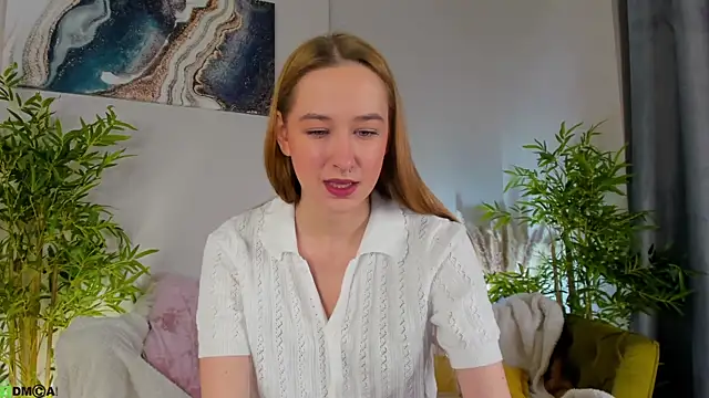 Sweett Monica online show from November 6, 2025, 12:58 am