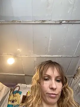 Snapshot of Anita-Smith chatting on February 27, 2025, 8:13 am Anita-Smith online show from February 27, 2025, 8:13 am