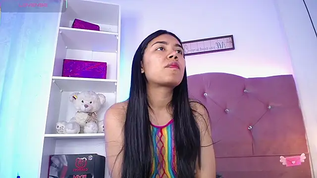 M Janne online show from November 24, 2025, 3:56 pm