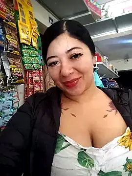 Ariana-pp03 online show from November 10, 2025, 1:05 pm