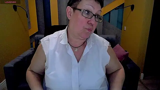 BarbaraTurners online show from March 18, 2025, 12:40 am