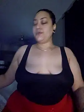 honeeyyy pot online show from October 3, 2025, 6:59 am