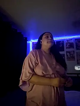 honeeyyy pot online show from September 16, 2025, 6:58 am