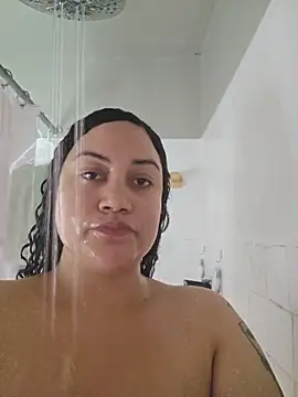 honeeyyy pot online show from November 13, 2025, 5:55 am