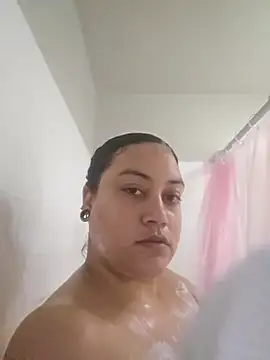 honeeyyy pot online show from September 22, 2025, 11:22 pm