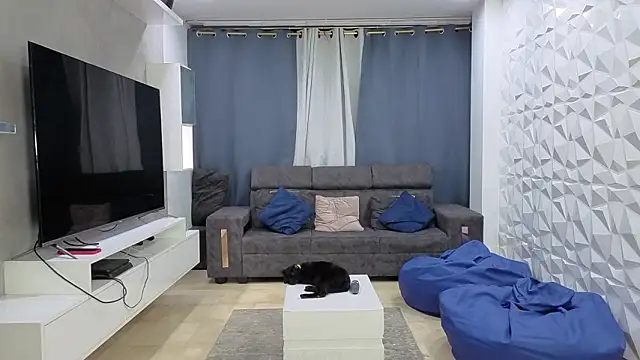 xalicesfantasyx online show from February 23, 2026, 12:23 am