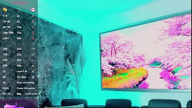 Emmaa Saenz  online show from October 4, 2025, 8:21 pm