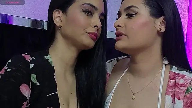 agatha lovee online show from May 7, 2026, 1:10 am
