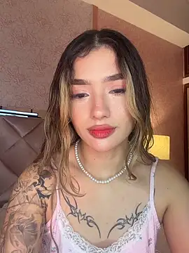 Arianavillada online show from April 7, 2026, 3:30 am