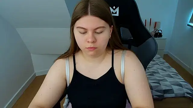 AbbyPleasure online show from June 4, 2026, 9:25 am