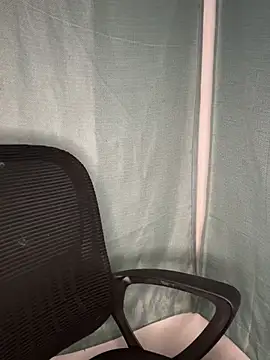 Snapshot of CharismaaBanx chatting on February 9, 2025, 12:30 pm CharismaaBanx online show from February 9, 2025, 12:30 pm