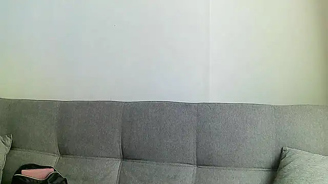 Katalleya jyj online show from March 18, 2025, 8:59 pm